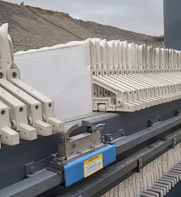 砂石廠500平米壓濾機使用案例